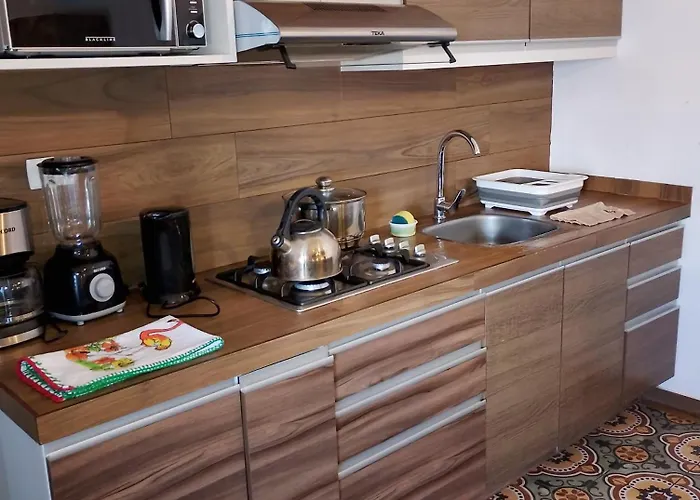 Apartamento Familiar Con Balcón Y Vista A La Ciudad, Centro